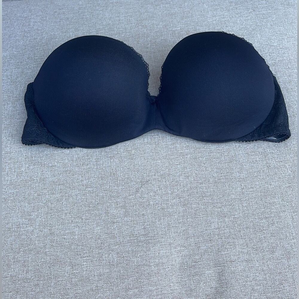 Vanity Fair black strapless bra size 34B